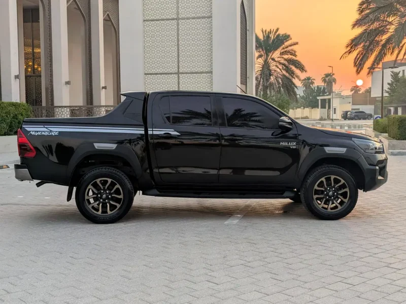 2020 Toyota Hilux SR5 6 Cylinders Petrol Engine Black Red Pickup Truck GCC Excellent Condition