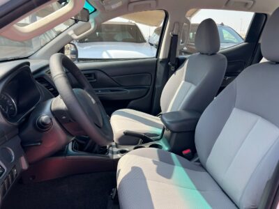 2020 Mitsubishi L200 2.4 Litres 4 Cylinders Petrol Engine Silver Grey Pickup Truck Manual