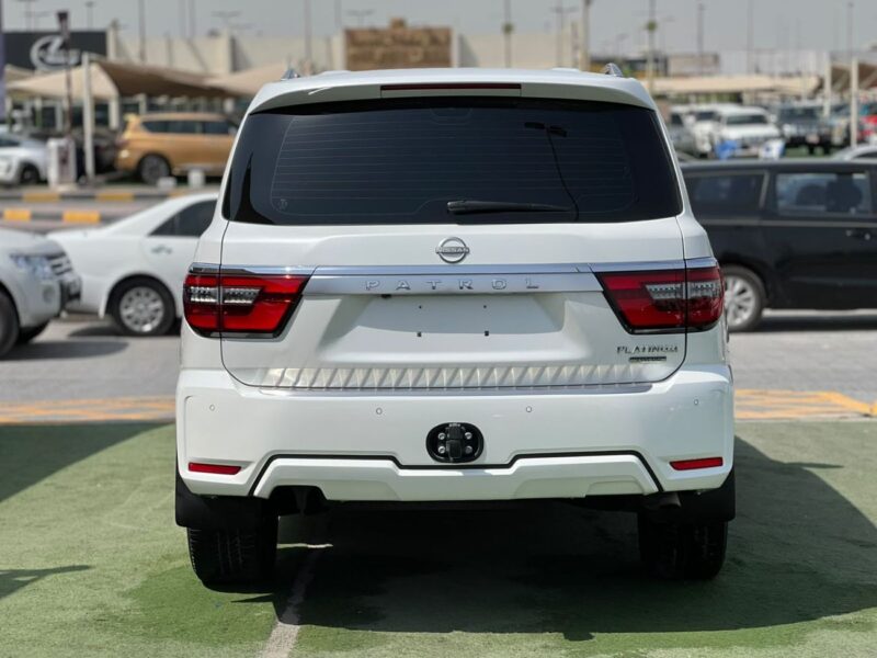 2024 Nissan Patrol LE PLATINUM CITY 5.6 Litres V8 Petrol Engine White Red SUV GCC Specs