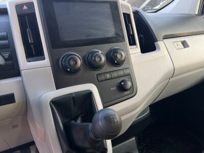 2024 Toyota Hiace 13 Seats 2.7 Litres 4 Cylinders Petrol Engine White Grey Van GCC Manual