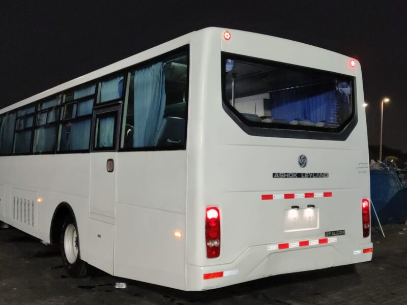 2017 Ashok Leyland 56 Seats 5.8 Litres 4 Cylinders Diesel Engine White Blue Bus Manual GCC