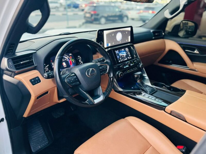 2024 Lexus LX600 PRESTIGE 3.5L TWIN TURBO 6 Cylinders Petrol Engine White Tan SUV GCC