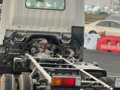 2024 Hino 300 714 4.0-Liter 4-Cylinder Turbo-Diesel Engine White Black Truck GCC