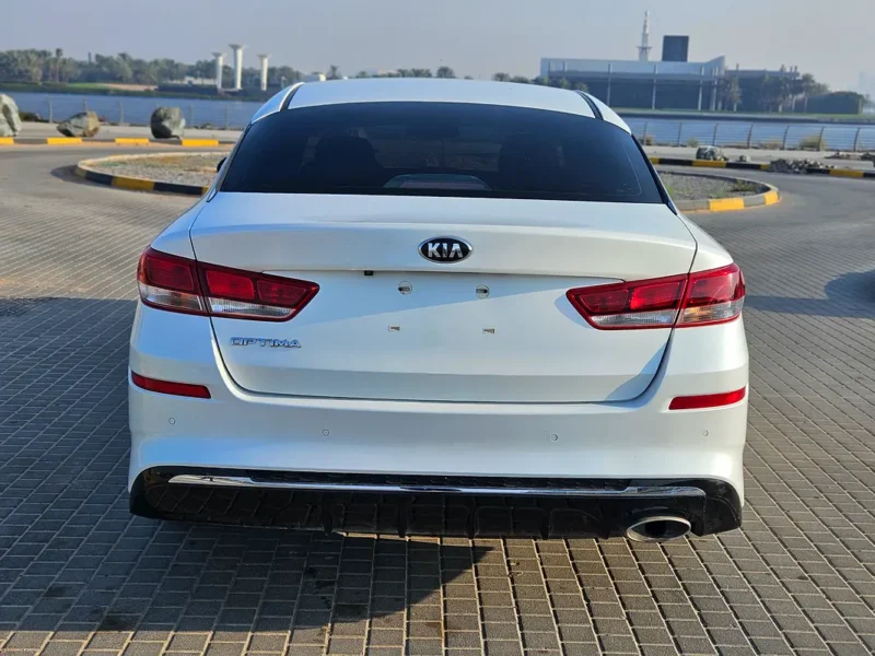 2020 Kia Optima EX Premium 4 Cylinders Petrol Engine White Beige Family Sedan GCC Specs