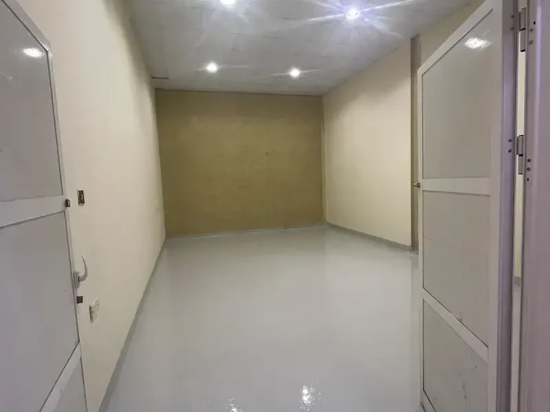 450 sqft Small Storage Warehouse Al Quoz On GROUND Floor