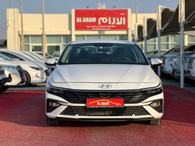 2025 Hyundai Elantra 1.6 Litres 4 Cylinders Petrol Engine White Grey Sedan GCC Specs