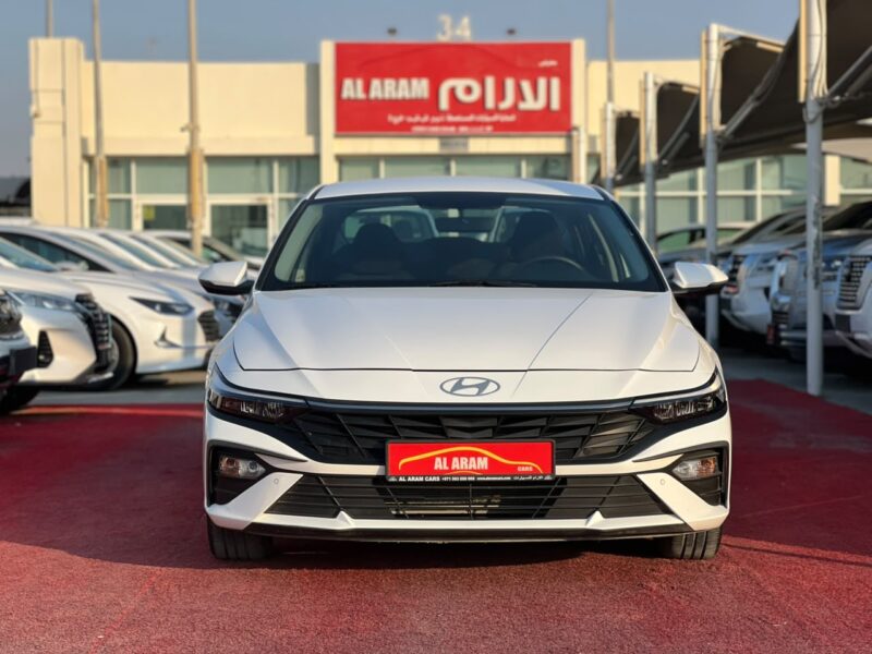 2025 Hyundai Elantra 1.6 Litres 4 Cylinders Petrol Engine White Grey Sedan GCC Specs