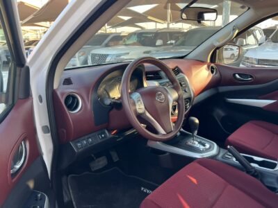 2020 Nissan Navara 4X4 2.5 Litres 4 Cylinders Petrol Engine White Red Pickup Truck Automatic