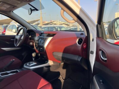2020 Nissan Navara 4X4 2.5 Litres 4 Cylinders Petrol Engine White Red Pickup Truck Automatic