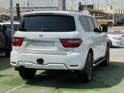 2024 Nissan Patrol LE PLATINUM CITY 5.6 Litres V8 Petrol Engine White Red SUV GCC Specs