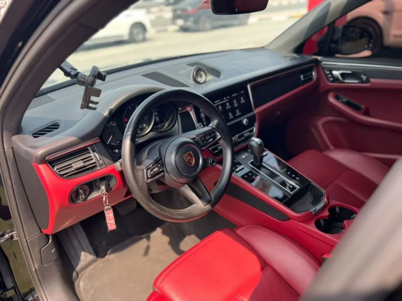 2022 Porsche Macan STANDARD 2.0L TWINTURBO 4 Cylinders Petrol Engine Black Red SUV