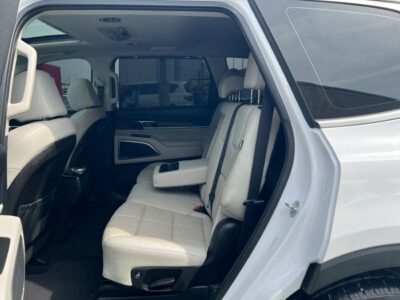 2023 Kia Telluride EX 3.8 Litres V6 Petrol Engine White Grey SUV GCC Specs FULL OPTIONS