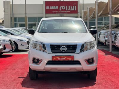 2020 Nissan Navara 4X2 2.5 Litres 4 Cylinders Petrol Engine White Red Pickup Truck Automatic