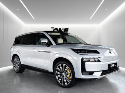 2025 DENZA N9 FLAGSHIP 2.0 Litres 4 Cylinders Hybrid Engine Silver Beige SUV Chinese Specs