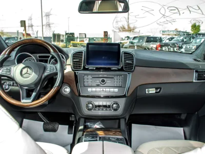 2018 Mercedes-Benz GLS-Class GLS 550 V8 Biturbo Petrol Engine White Beige SUV Automatic