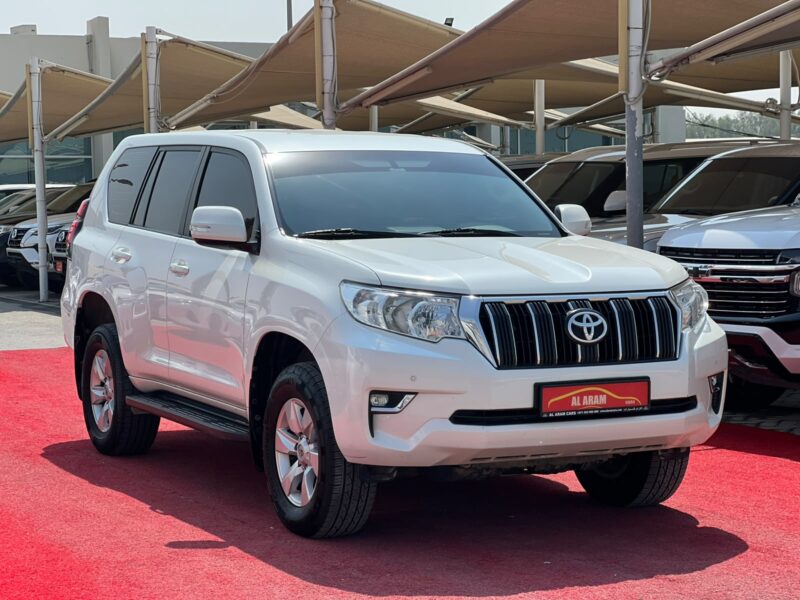 2022 Toyota Prado EXR 4.0 Litres V6 Petrol Engine White Beige SUV GCC Specs Automatic