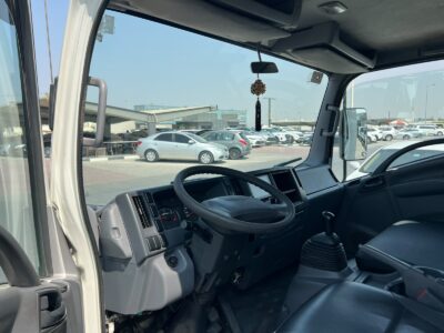 2022 Isuzu Reward NPR Truck Water Shutter 4.2 Litres 4 Cylinders Diesel Engine White Grey