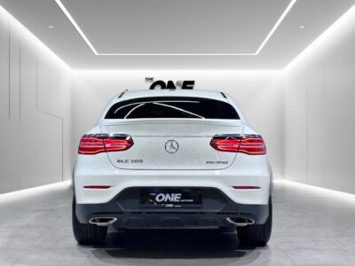 2019 Mercedes-Benz GLC 300 2.0 Litres 4 Cylinders Petrol Engine White Red SUV US Specs