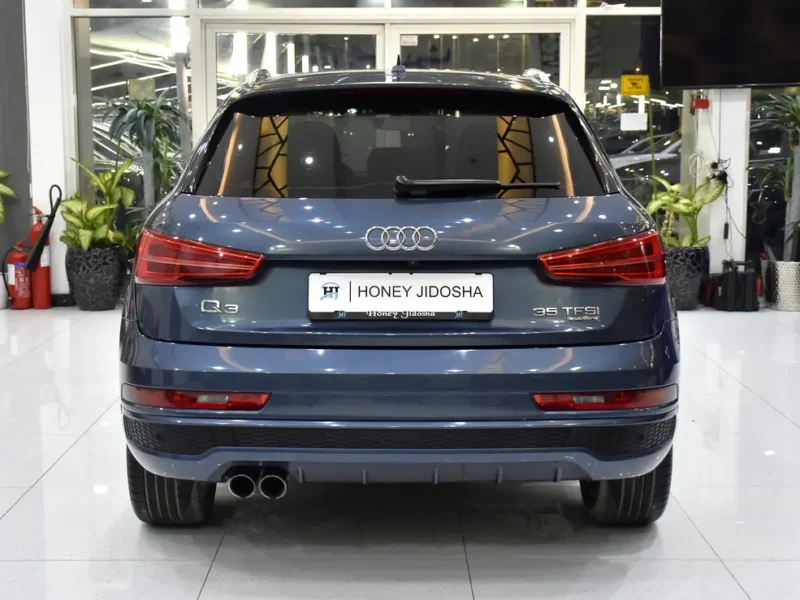 2017 Audi Q3 35 TFSI S line 4 Cylinders petrol Engine Blue Grey SUV GCC Specs Automatic
