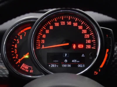 2019 MINI Cooper Cooper S 4 Cylinders Petrol Engine Red Black Hatchback GCC Specs
