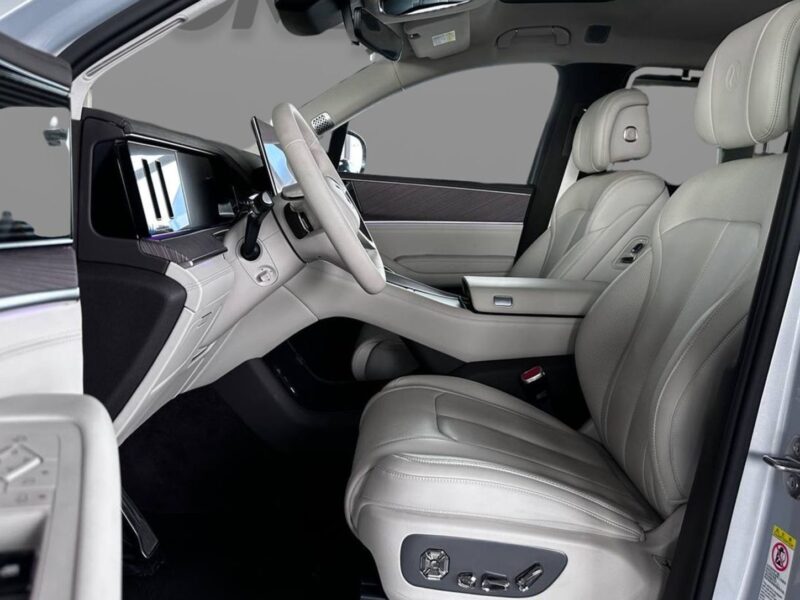2025 DENZA N9 FLAGSHIP 2.0 Litres 4 Cylinders Hybrid Engine Silver Beige SUV Chinese Specs