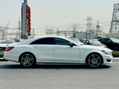 2011 Mercedes-Benz CLS-Class CLS 63 AMG 8 Cylinders Petrol Engine White Beige Sedan