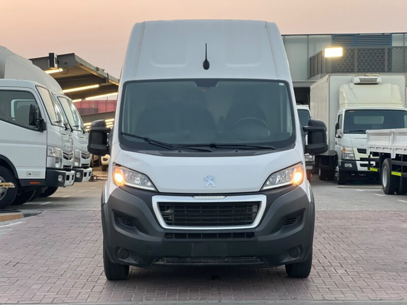 2023 Peugeot Boxer Long Manual 2.2 Litres 4 Cylinders Diesel Engine White Black Van GCC