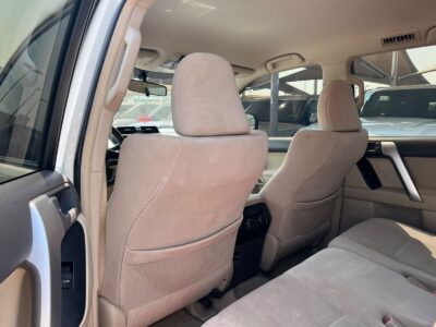 2022 Toyota Prado EXR 4.0 Litres V6 Petrol Engine White Beige SUV GCC Specs Automatic