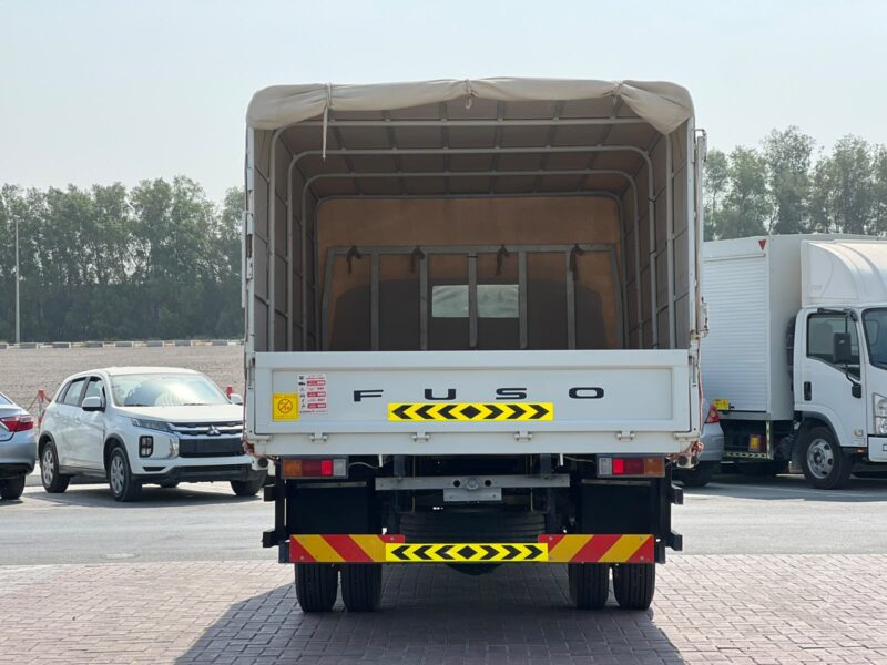 2022 Mitsubishi Canter D/C 4.2 Litres 4 Cylinders Diesel Engine White Grey Truck Manual GCC