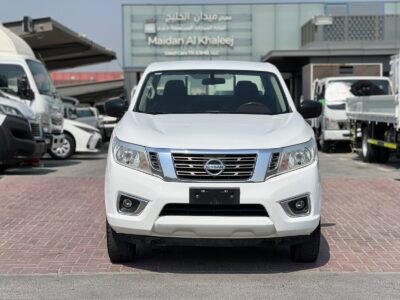 2020 Nissan Navara 4X2 2.5L 4 Cylinders Petrol Engine White Red Pickup Truck Automatic GCC