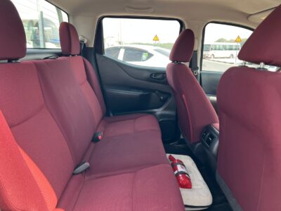 2020 Nissan Navara 4X2 2.5L 4 Cylinders Petrol Engine White Red Pickup Truck Automatic GCC