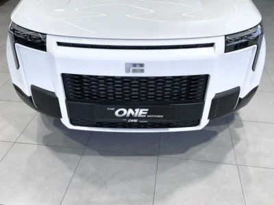 2025 ROX 01 1.5 Litres 4 Cylinders Hybrid Engine White Orange SUV Automatic