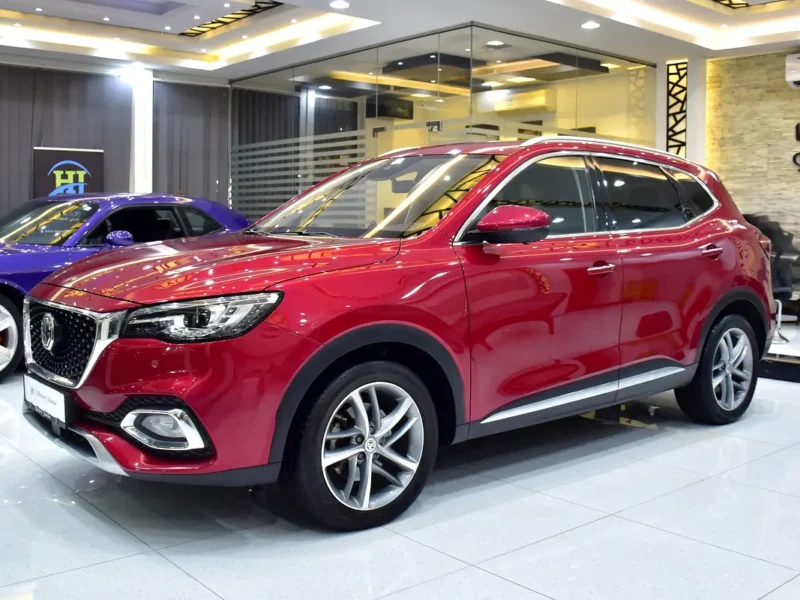 2021 MG HS Luxury 4 Cylinders Plug-in Hybrid Engine Red Black SUV GCC Specs Automatic
