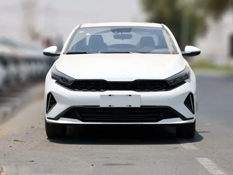 2026 Kia K3 Comfort 1.5 Litres 4 Cylinders Petrol Engine White Black Sedan Chinese Specs