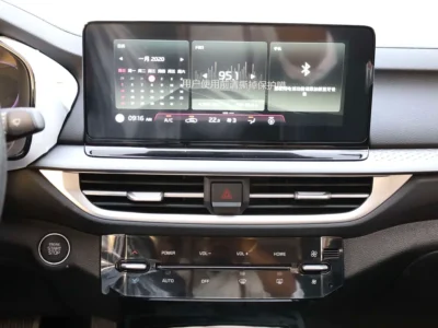 2026 Kia K3 Comfort 1.5 Litres 4 Cylinders Petrol Engine White Black Sedan Chinese Specs