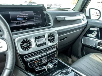 2022 Mercedes-Benz G-Class G 63 AMG 4.0L Bi-turbo V8 Petrol Engine White Black SUV