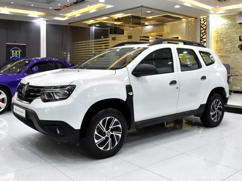 2025 Renault Duster Comfort 4 Cylinders Petrol Engine White Black SUV GCC Specs