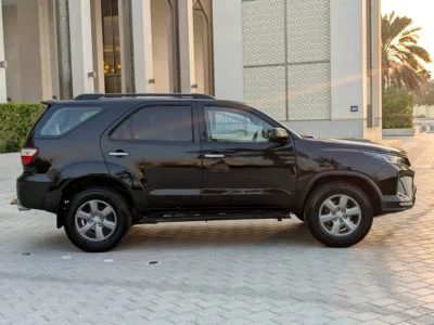 2011 Toyota Fortuner Facelifted 2023 4.0L V6 Petrol Engine Black Beige SUV GCC Specs