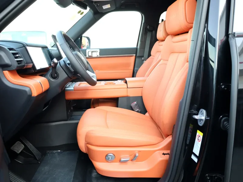 2026 BYD Leopard Titanium 7 Ultra 1.5L Turbo PHEV 4 Cylinders Engine Black Orange SUV