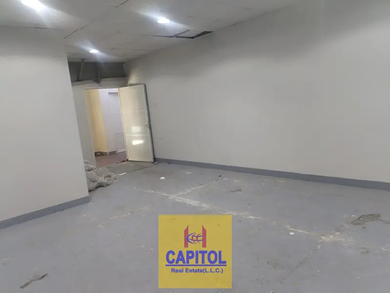 500 sqft FUNCTIONAL AND SPACIOUS STORAGE FOR THE RIGHT PRICE - DONT MISS THIS OFFER