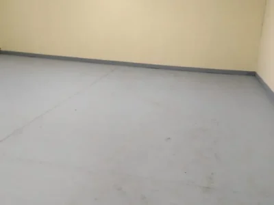 Economic Storage Space 770 SQFT on Mezzanine Floor --Eaq 2M8- Available for Rent