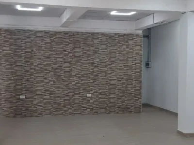 1,050 sqft ROAD FACING STORAGE WAREHOUSE WITH PRIVATE WASHROOM INSIDE
