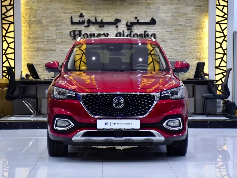 2021 MG HS Luxury 4 Cylinders Plug-in Hybrid Engine Red Black SUV GCC Specs Automatic
