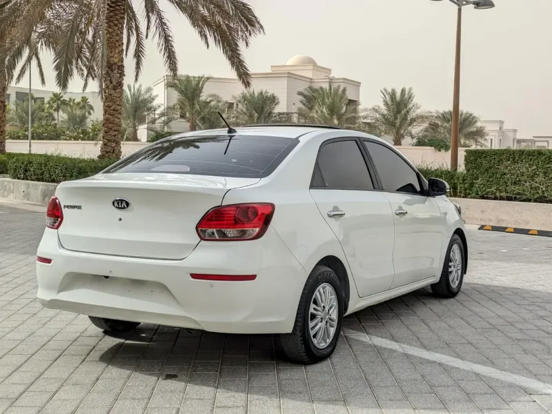 2020 Kia Pegas EX 4 Cylinders Petrol Engine White Grey Sedan GCC Specs Automatic