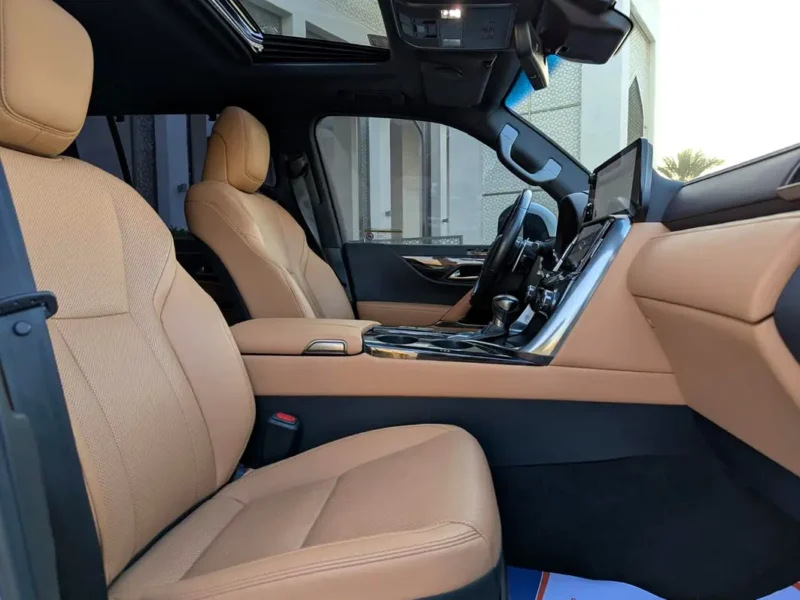 2023 Lexus LX-Series LX 600 Premium 3.5L Twin-Turbo V6 Petrol Engine White Tan SUV GCC Specs