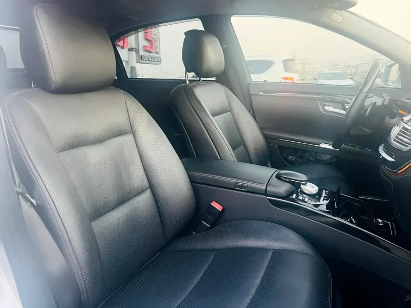 2013 Mercedes-Benz S-Class S 550 8 Cylinders Petrol Engine Silver Black Sedan Japanese Specs
