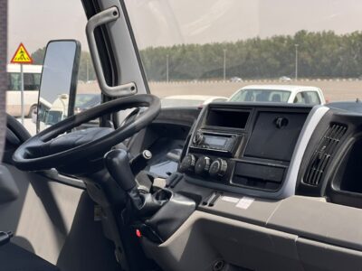 2021 Mitsubishi Canter Manual 14FT 4.2 Litres 4 Cylinders Diesel Engine White Black Truck