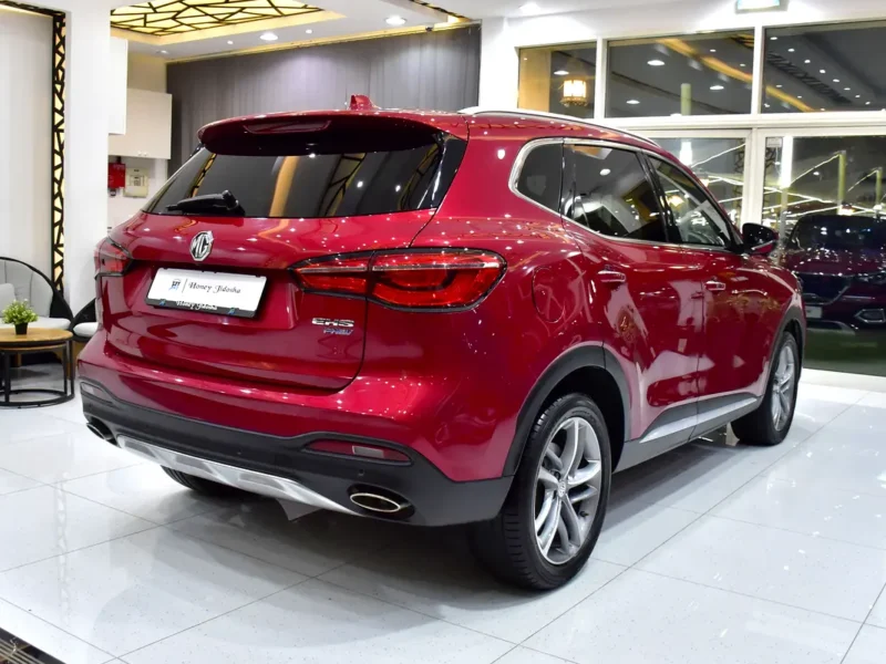2021 MG HS Luxury 4 Cylinders Plug-in Hybrid Engine Red Black SUV GCC Specs Automatic