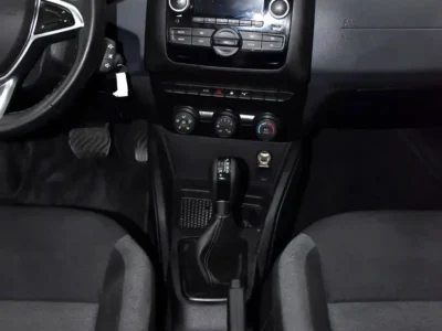 2025 Renault Duster Comfort 4 Cylinders Petrol Engine White Black SUV GCC Specs