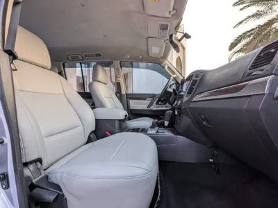 2015 Mitsubishi Pajero GLS MID OPTION 3.5 Litres 6 Cylinders Petrol Engine Silver Grey SUV